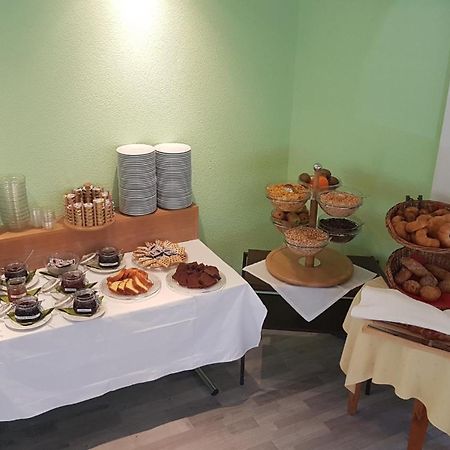 Hotel Alpha Thun Kültér fotó