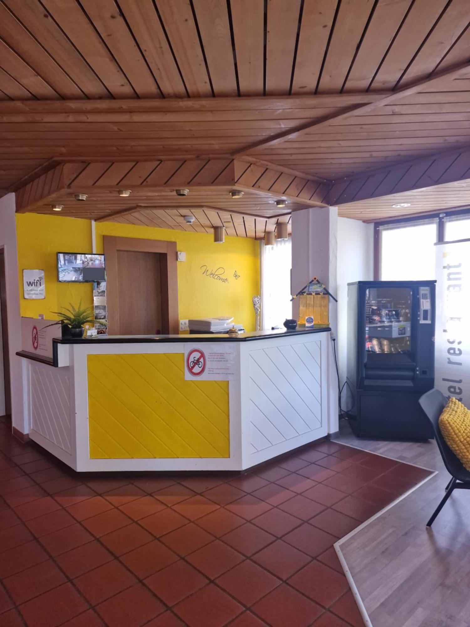Hotel Alpha Thun Kültér fotó