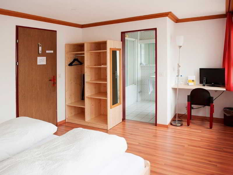 Hotel Alpha Thun Kültér fotó